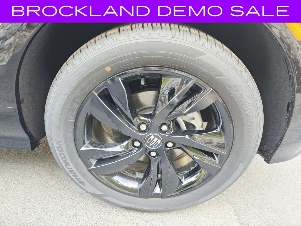 New 2026 Buick Encore GX Sport Touring w/ Comfort Package FWD image 16