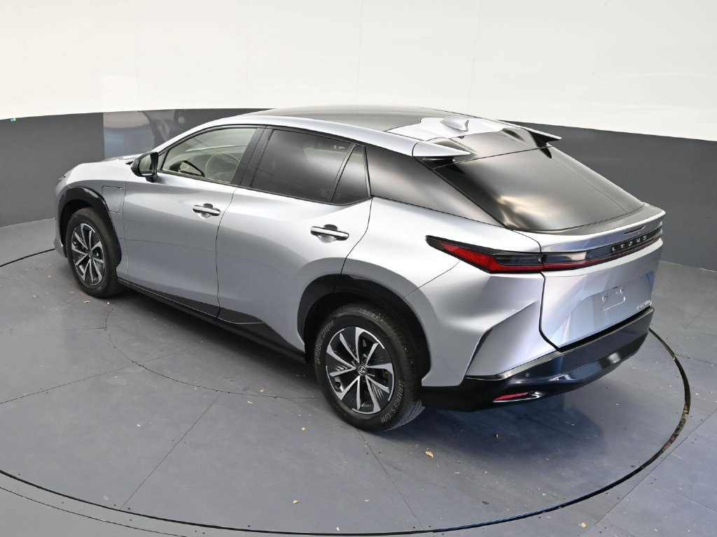 Used 2024 Lexus RZ 300e Premium FWD image 11