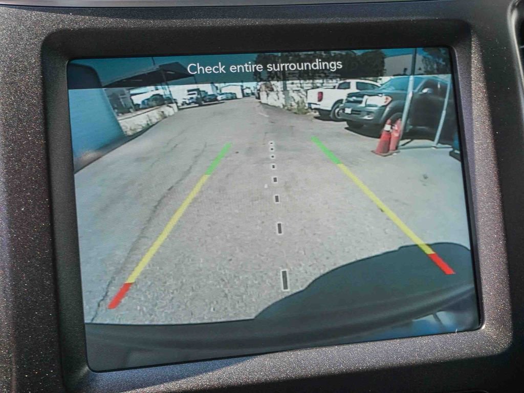 Used 2021 Jeep Cherokee Trailhawk image 23