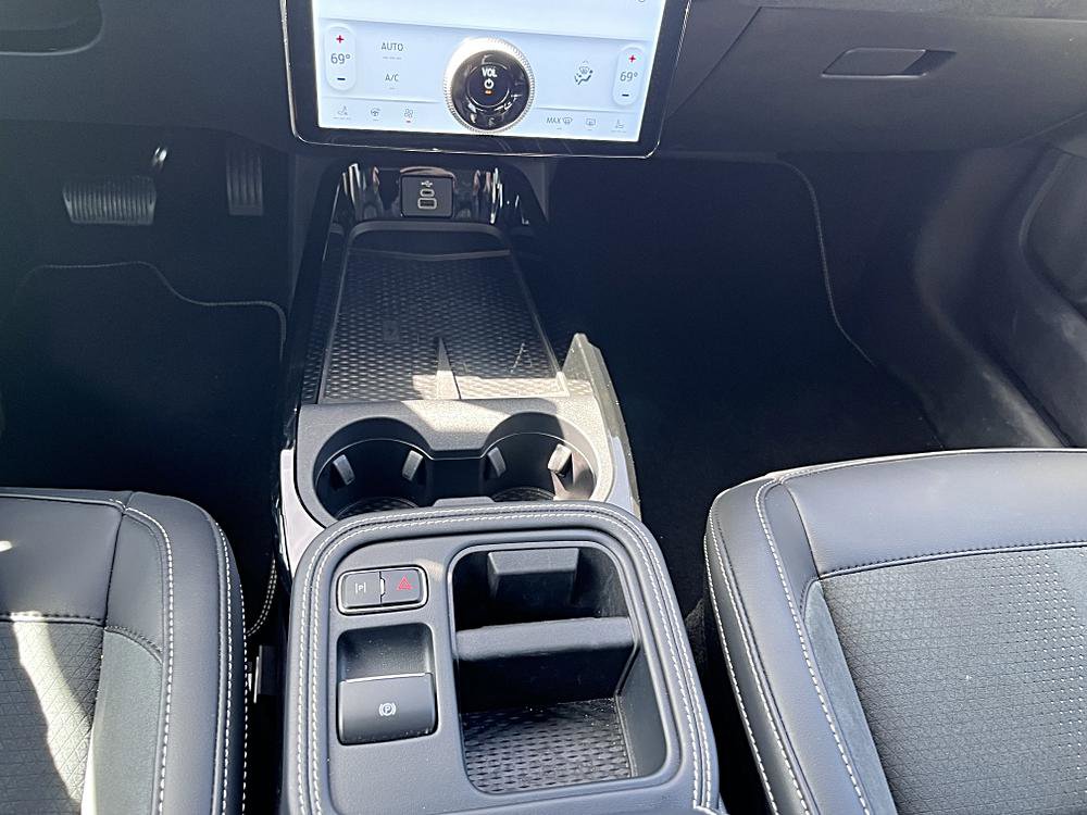 Used 2025 Ford Mustang Mach-E GT AWD/4WD image 9