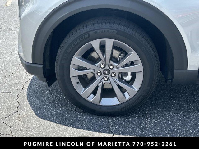 Used 2025 Ford Explorer Active w/ Active Comfort Package AWD/4WD image 11