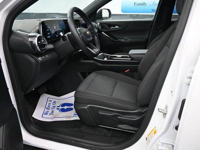 Used 2025 Chevrolet Equinox LT image 12
