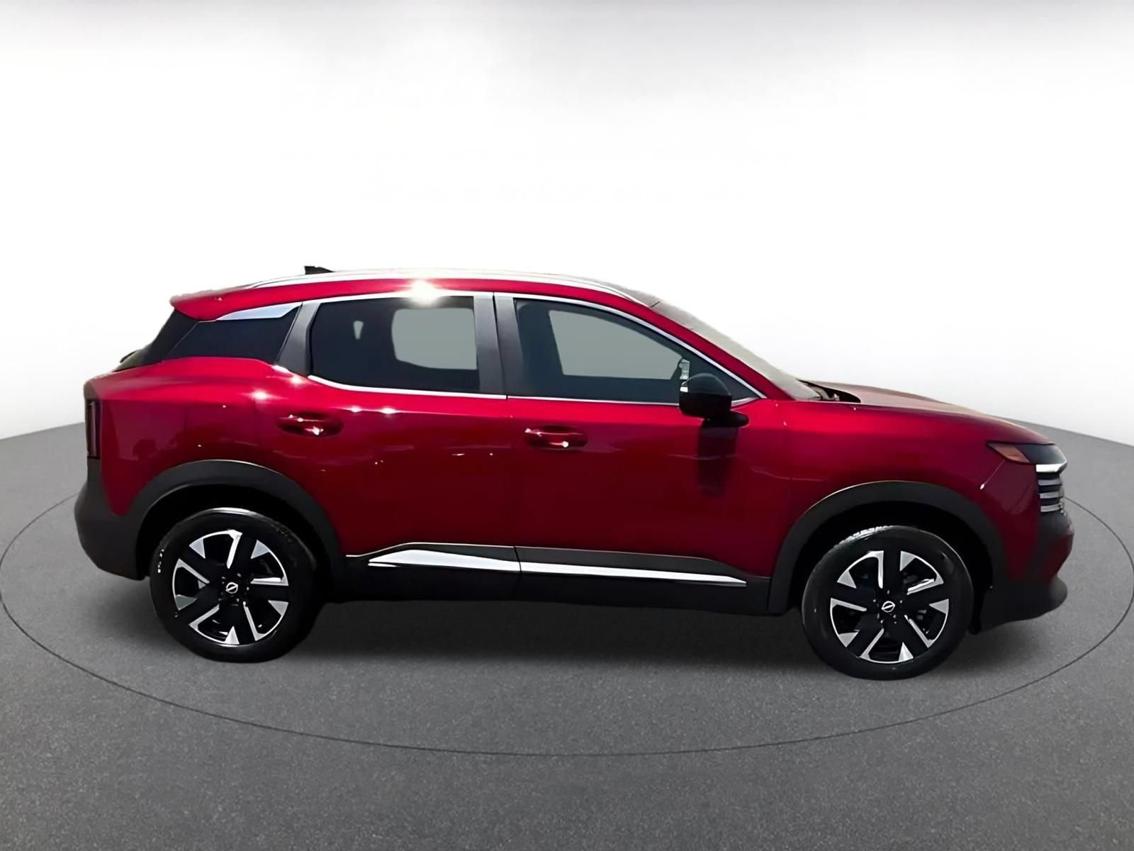 Used 2026 Nissan Kicks SV w/ Cold Weather Package AWD/4WD image 16