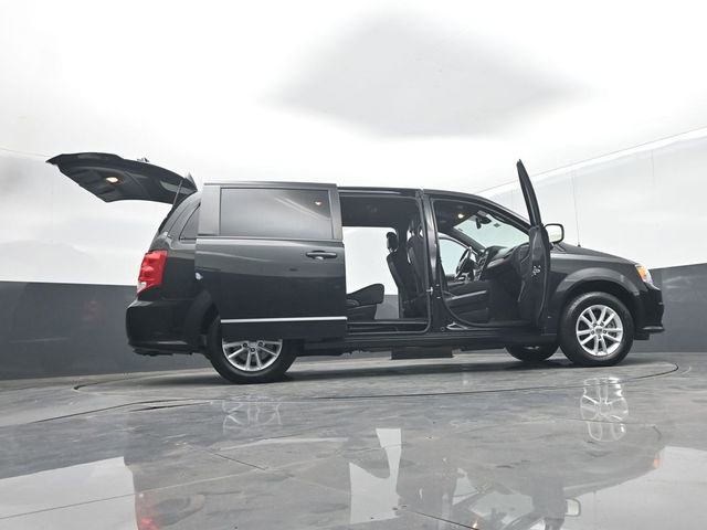 Used 2020 Dodge Grand Caravan SE FWD image 74