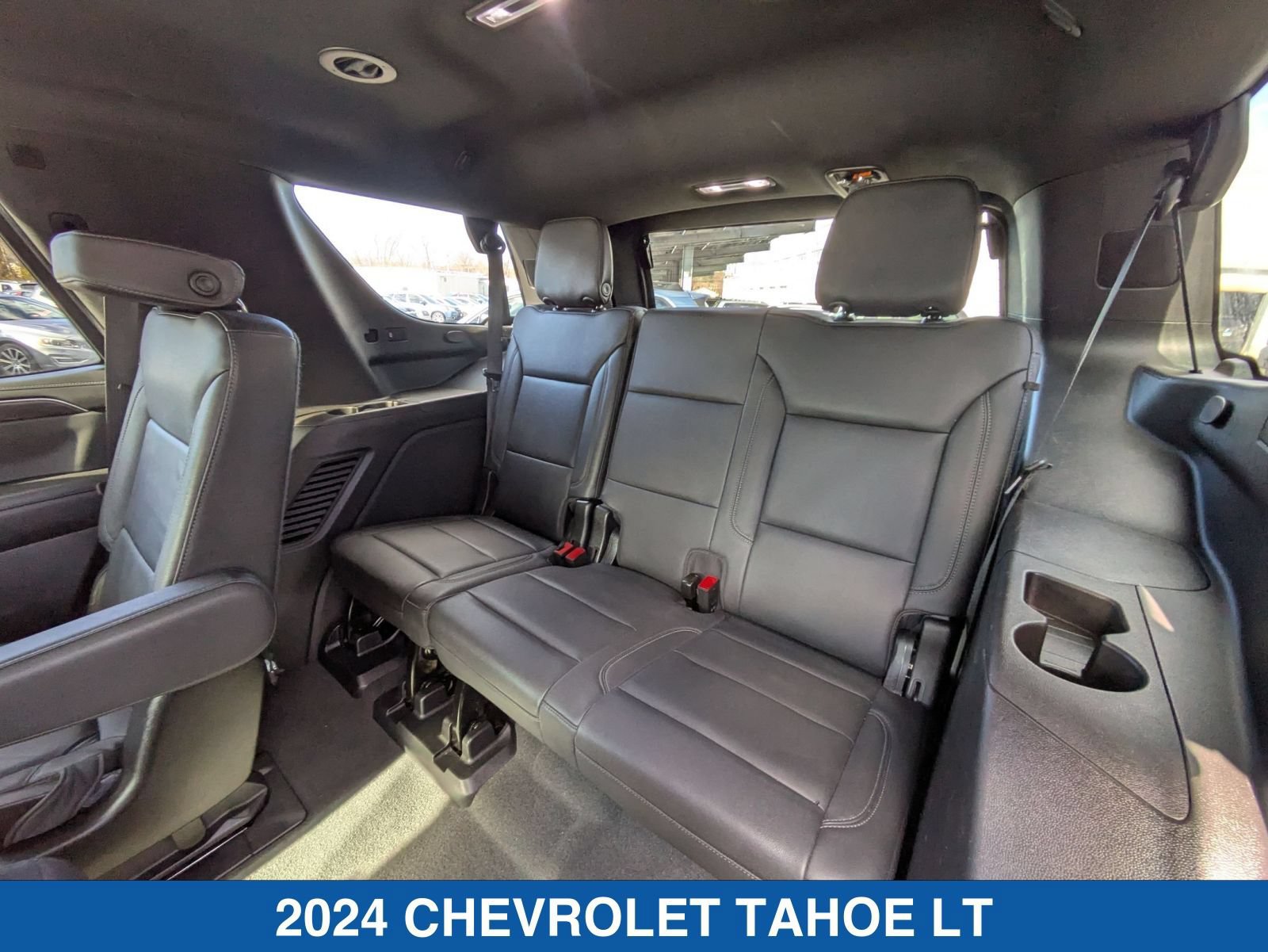 Used 2024 Chevrolet Tahoe LT AWD/4WD image 30