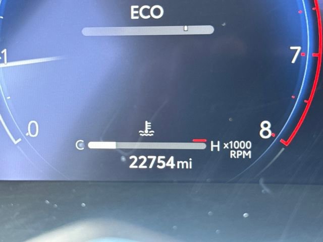 Used 2023 Toyota Highlander Limited image 24