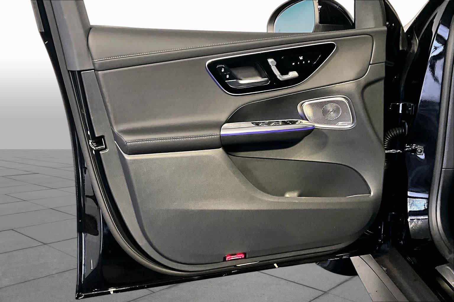 New 2026 Mercedes-Benz GLC 300 4MATIC image 11