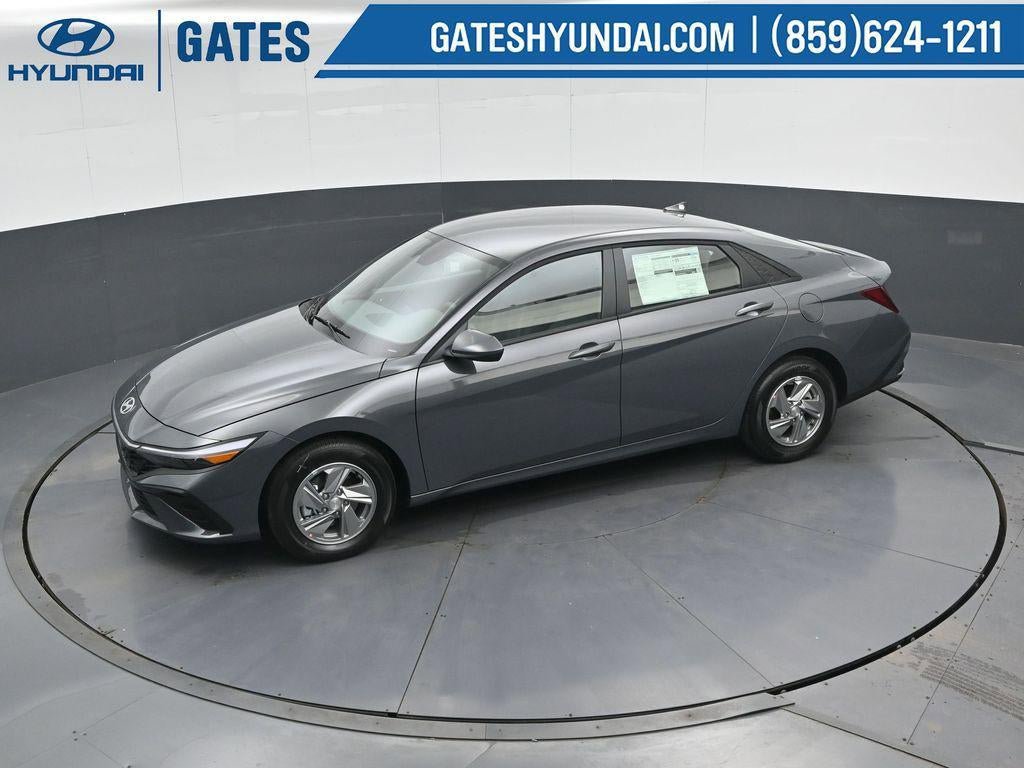 New 2026 Hyundai Elantra SE FWD image 49
