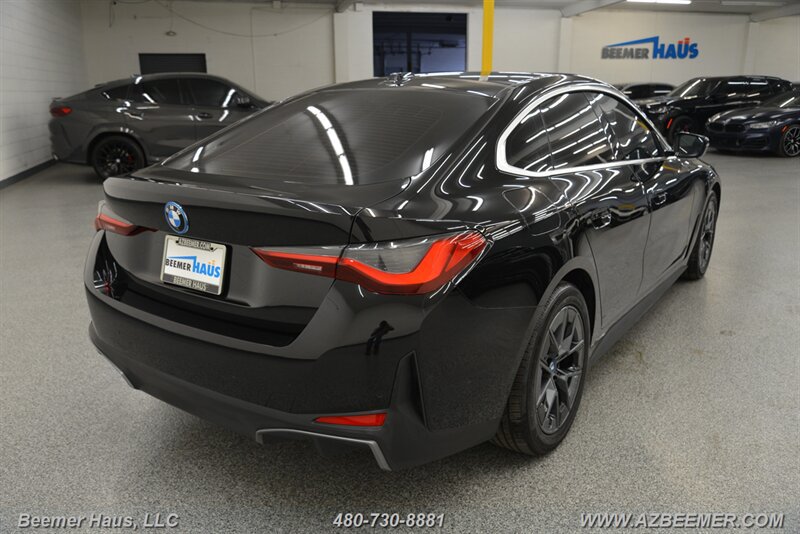 Used 2023 BMW i4 eDrive35 RWD image 11