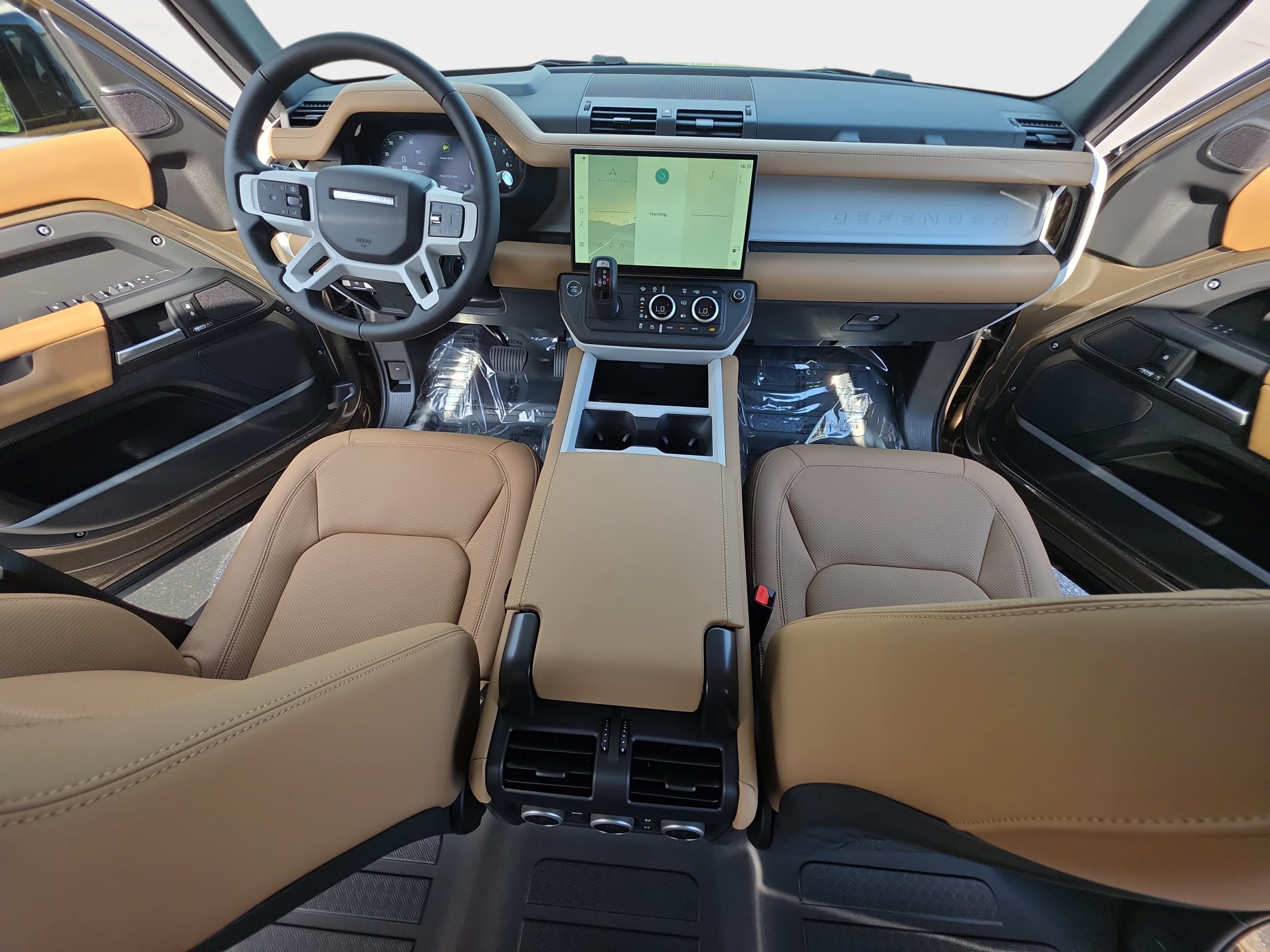 New 2026 Land Rover Defender 110 X-Dynamic SE AWD/4WD image 9