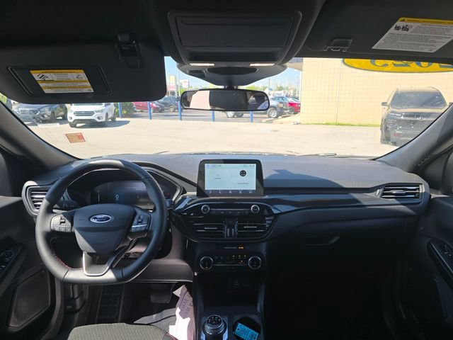 Certified 2025 Ford Escape ST-Line AWD/4WD image 15