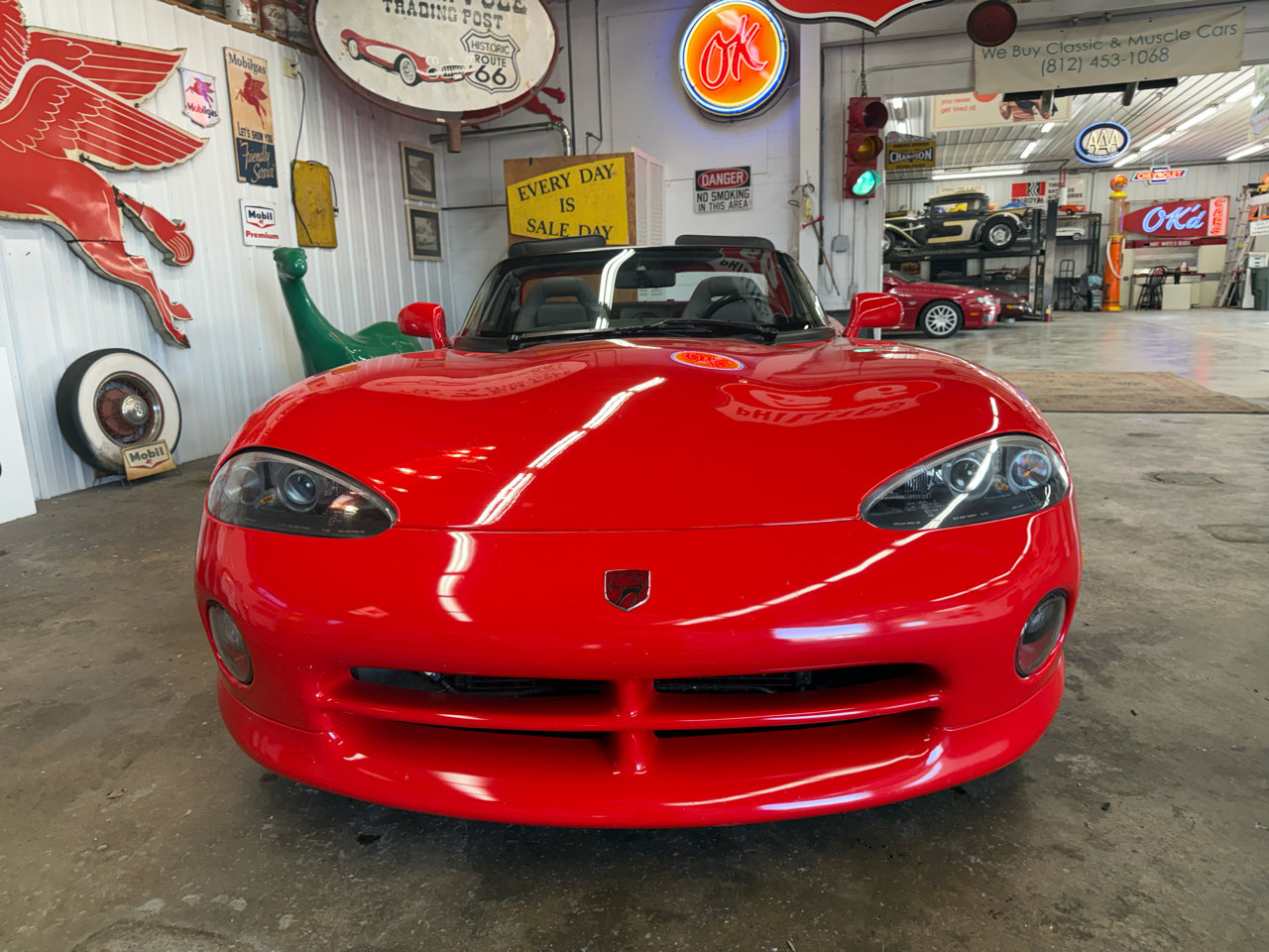 Used 1993 Dodge Viper RT/10 image 6