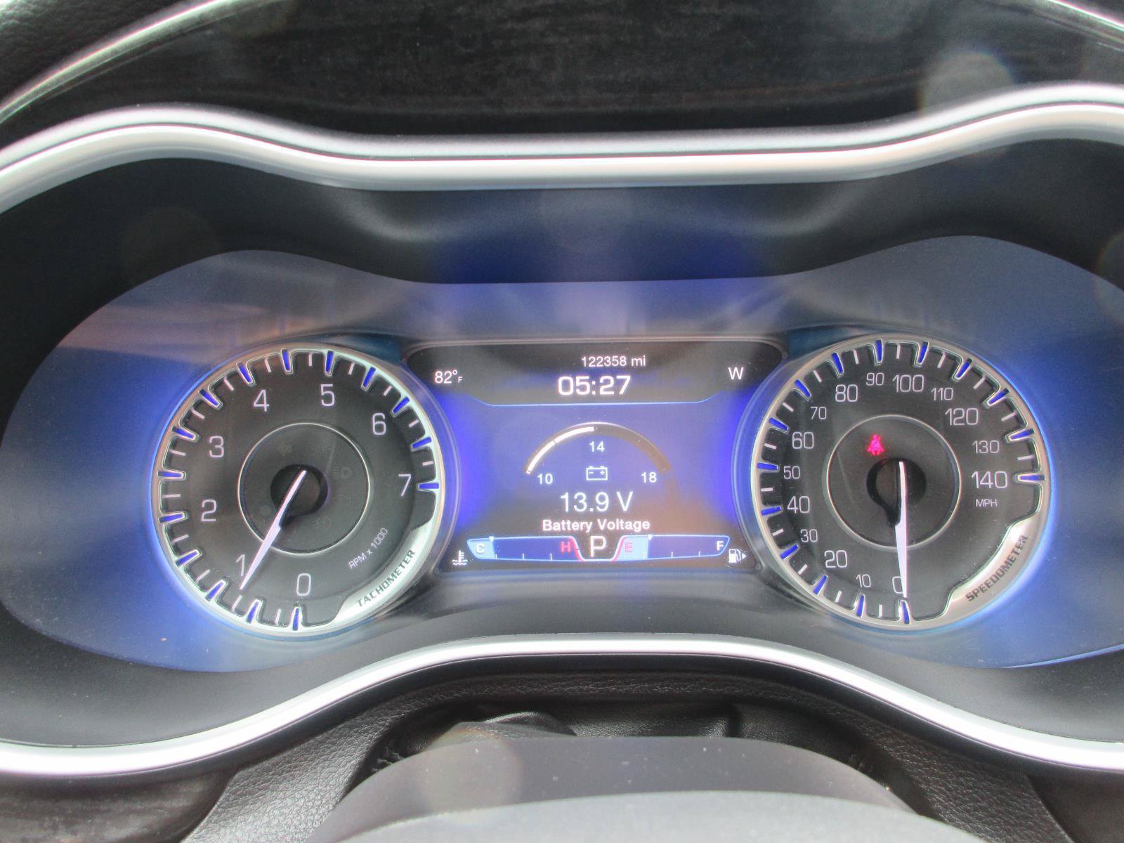 Used 2015 Chrysler 200 C w/ Navigation & Sound Group I FWD image 17