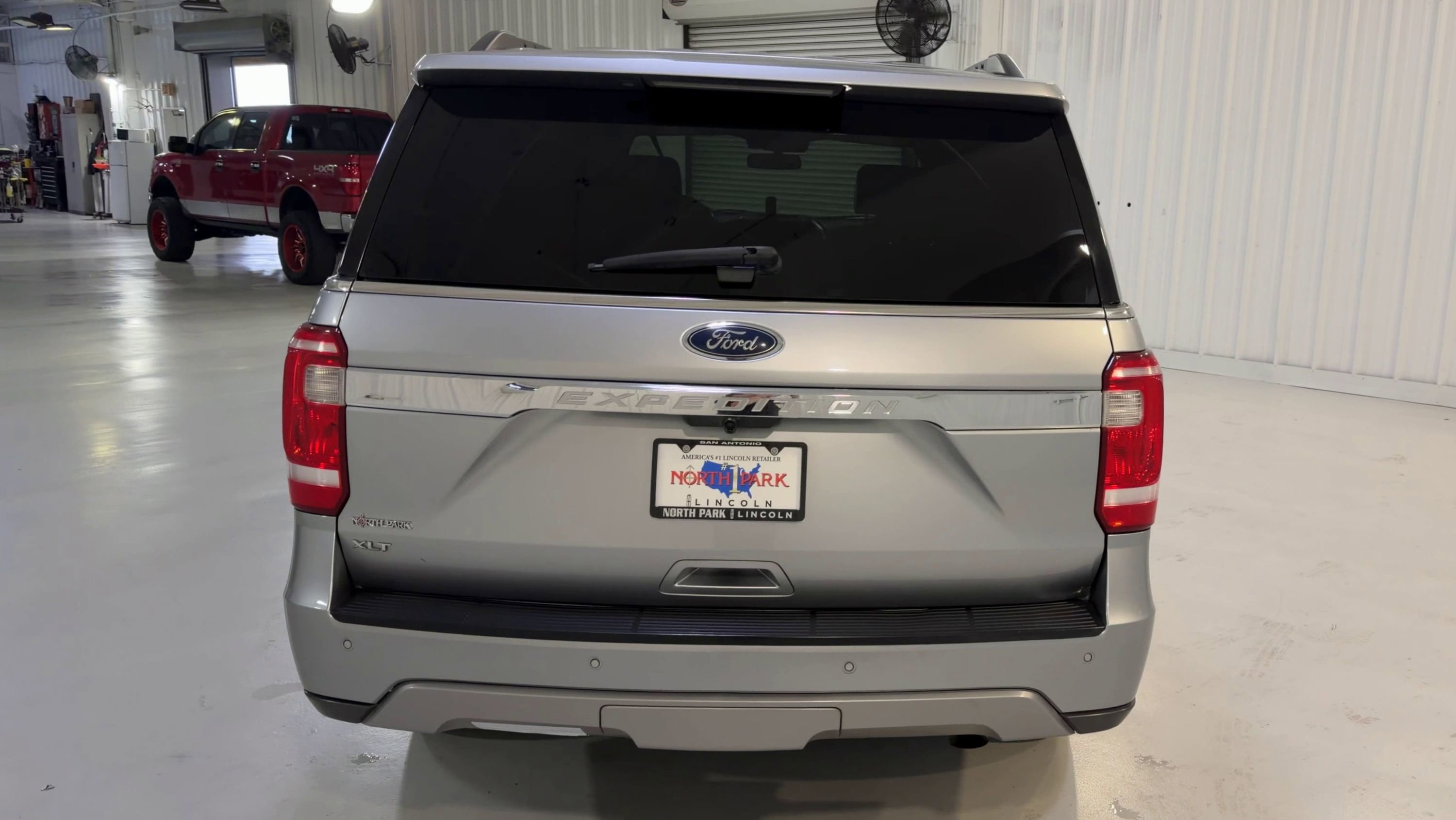 Used 2021 Ford Expedition XLT RWD image 8