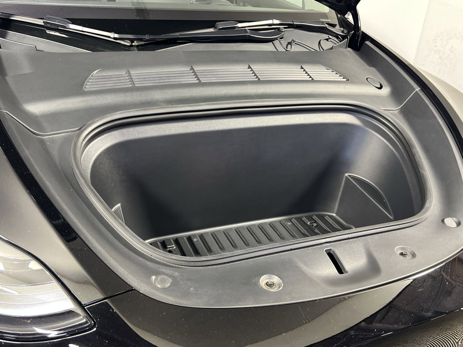 Used 2022 Tesla Model Y Performance image 30