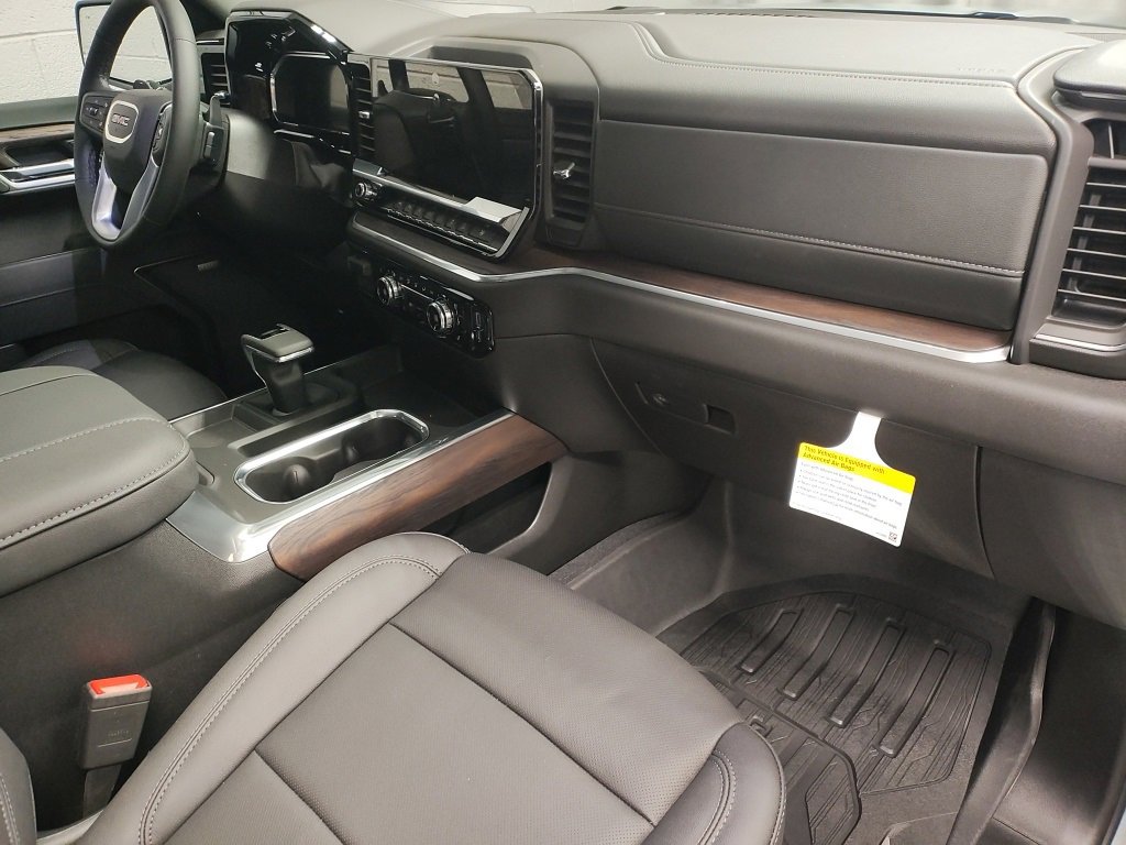 New 2026 GMC Sierra 1500 SLT w/ SLT Premium Plus Package image 8