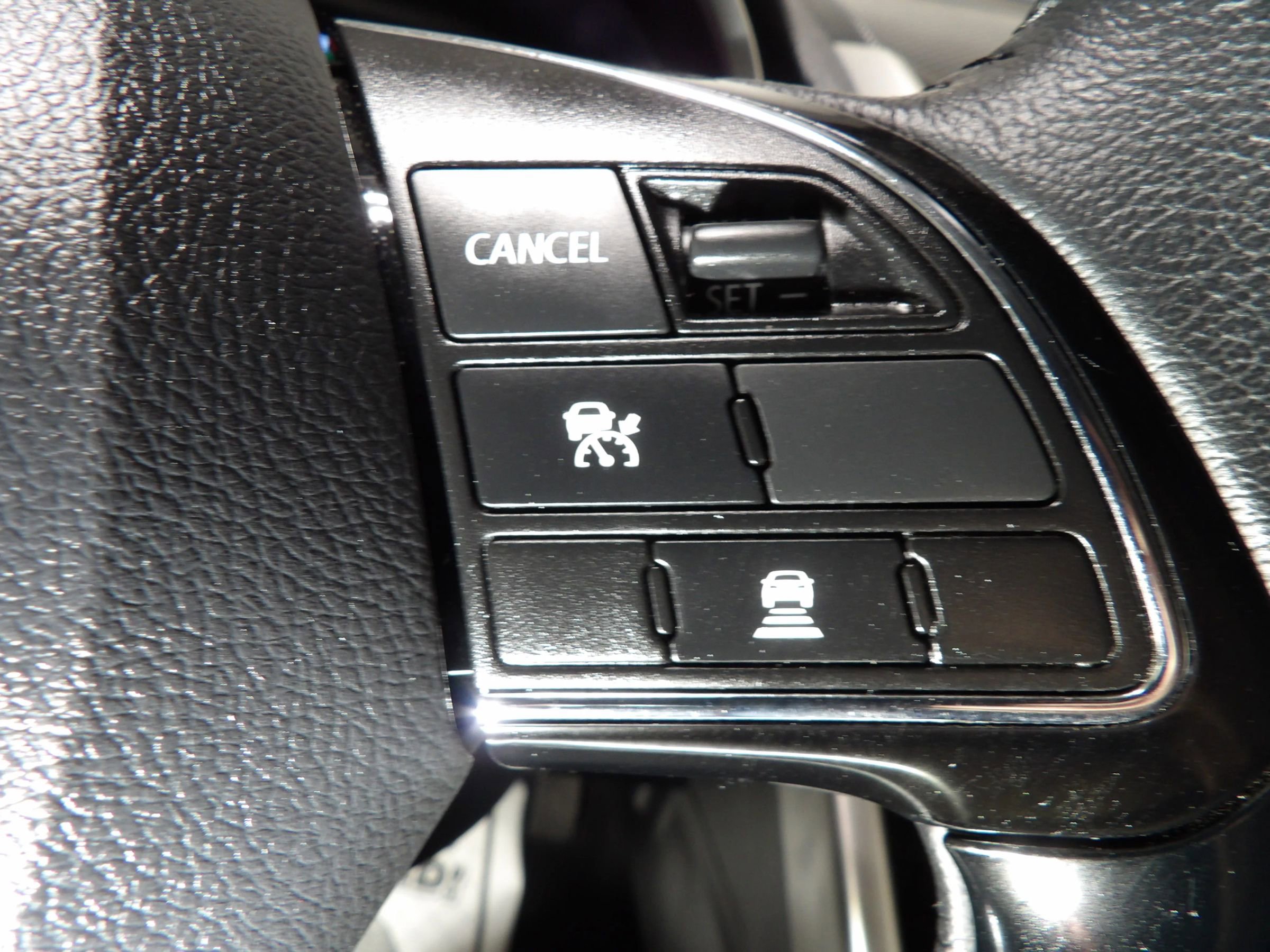 Used 2025 Mitsubishi Eclipse Cross SE image 23