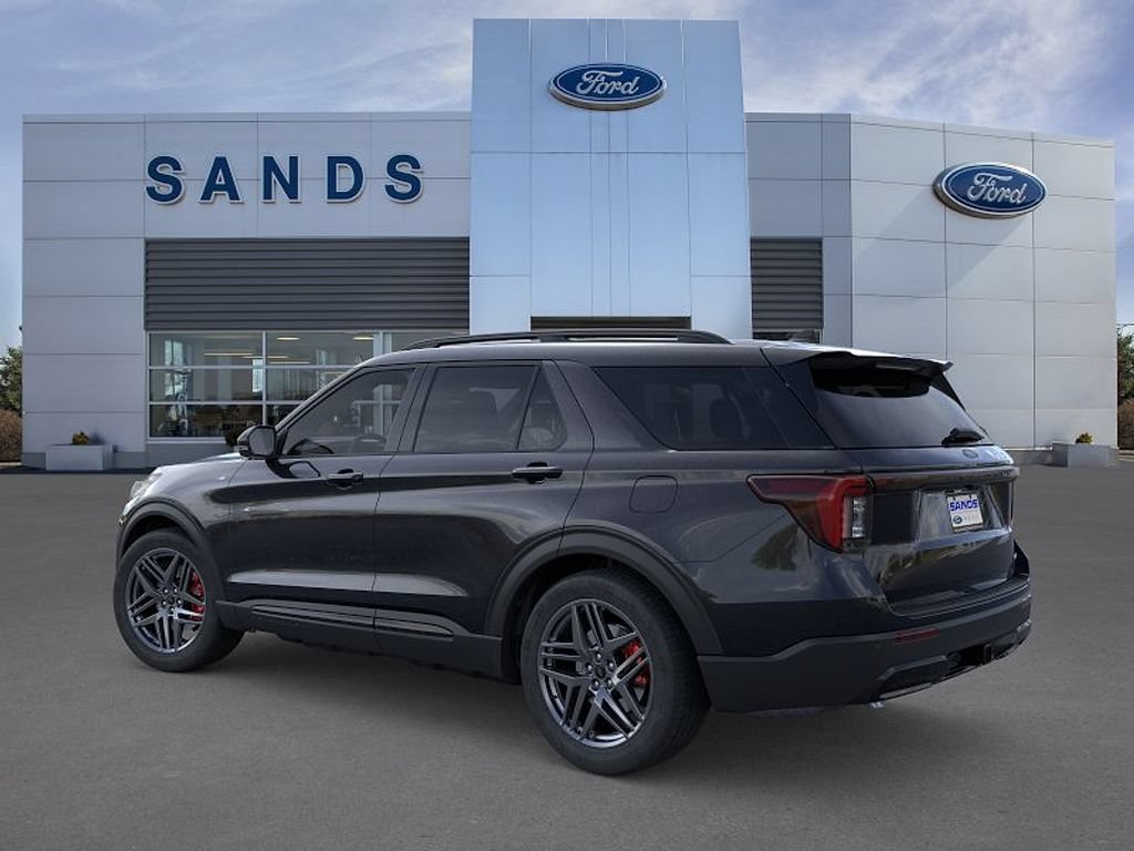New 2026 Ford Explorer ST-Line w/ ST-Line Street Pack AWD/4WD image 4