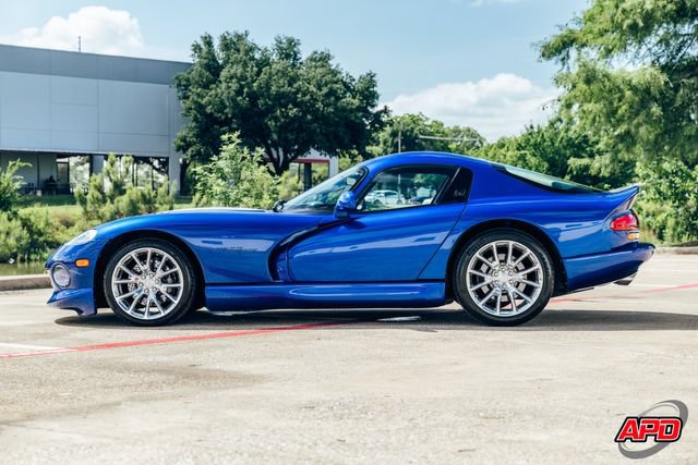 Used 1996 Dodge Viper GTS RWD image 12