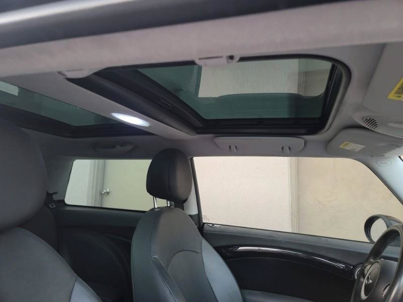 Used 2010 MINI Cooper S FWD image 25
