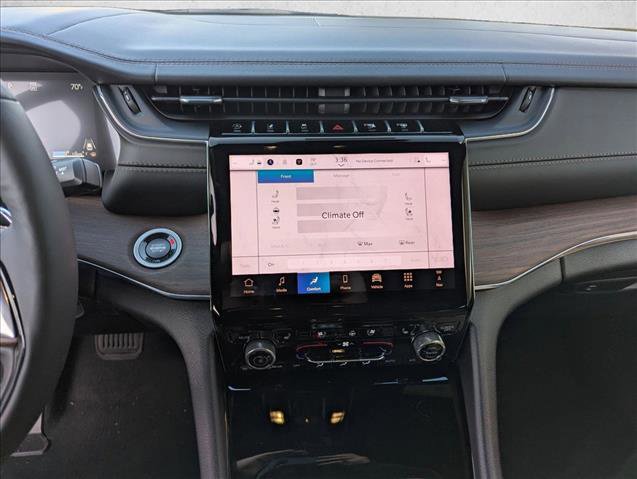 New 2025 Jeep Grand Cherokee Summit w/ Obsidian Package image 11