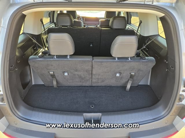 Used 2025 Hyundai Santa Fe SEL AWD/4WD image 13