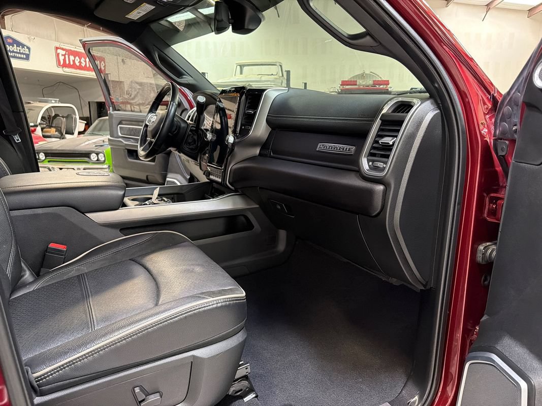 Used 2022 RAM 3500 Laramie AWD/4WD image 38