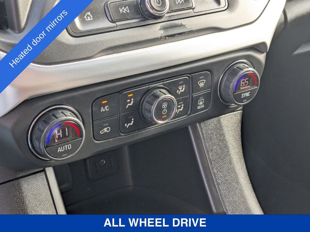 Used 2019 GMC Acadia SLE image 27