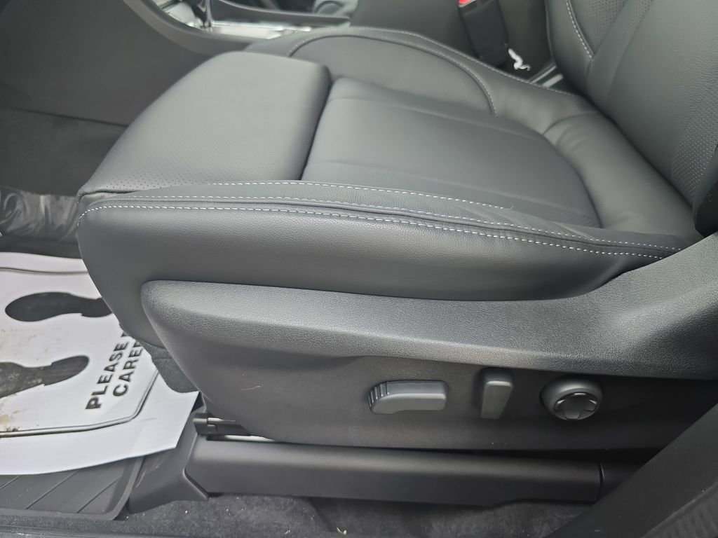 New 2026 Subaru Ascent Limited image 25
