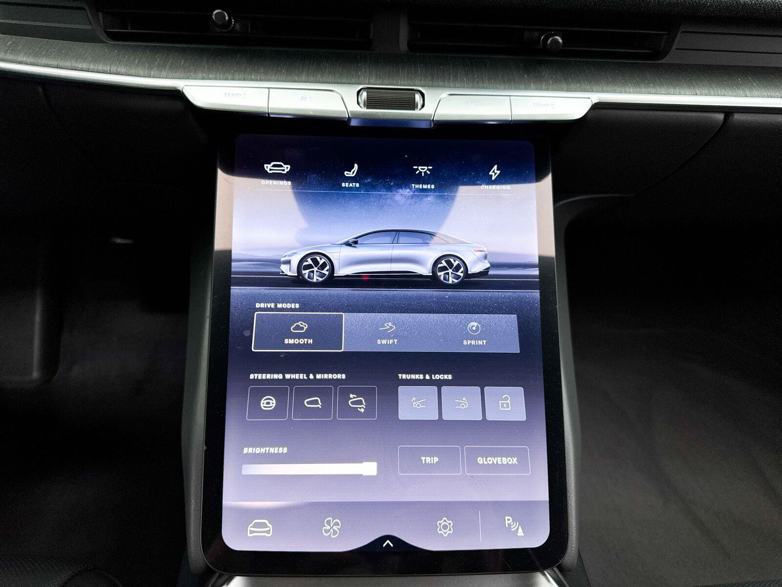 Used 2024 Lucid Air Pure RWD image 22