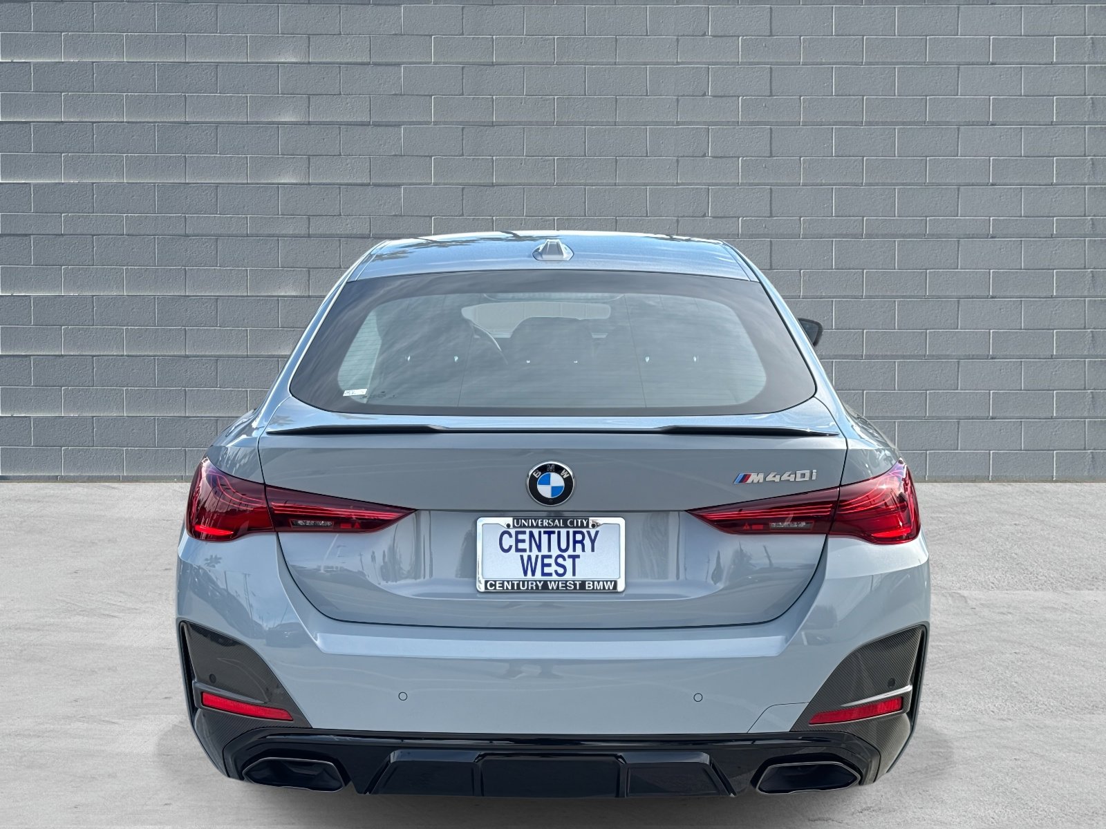 New 2026 BMW M440i M440i RWD w/ M Carbon Exterior Package image 4