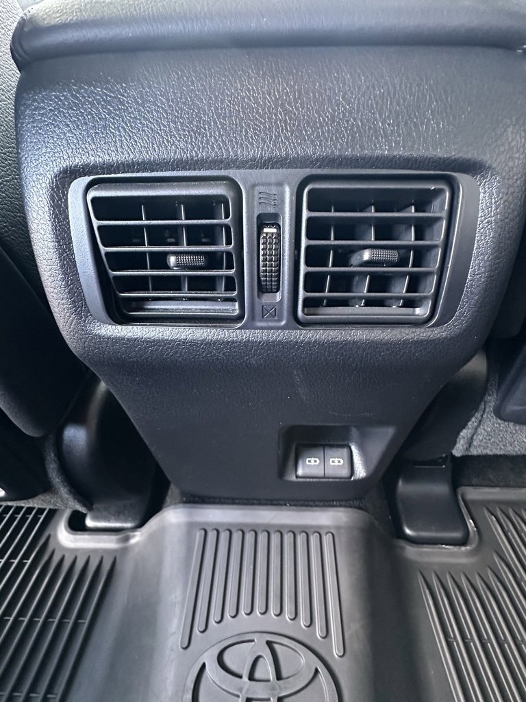 Used 2023 Toyota 4Runner Limited image 32