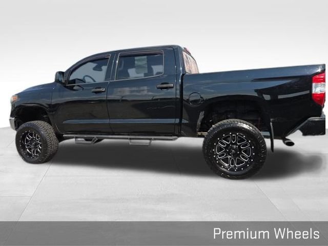 Used 2019 Toyota Tundra SR5 w/ Convenience Package AWD/4WD image 17
