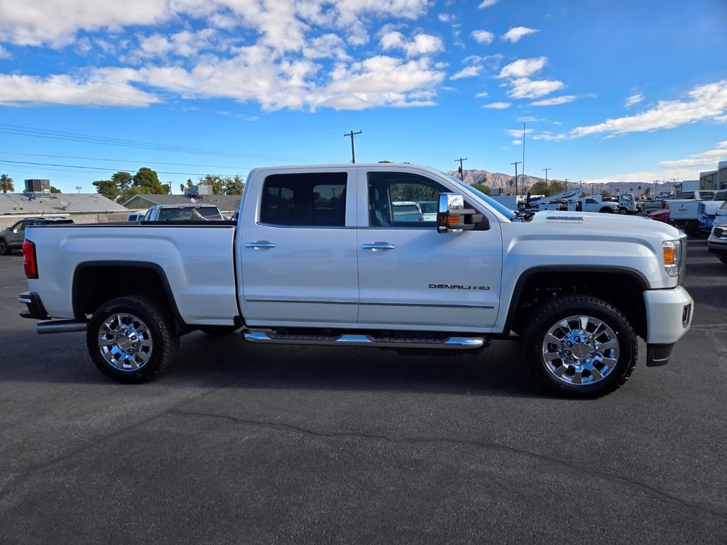 Used 2019 GMC Sierra 2500 Denali w/ Duramax Plus Package image 7