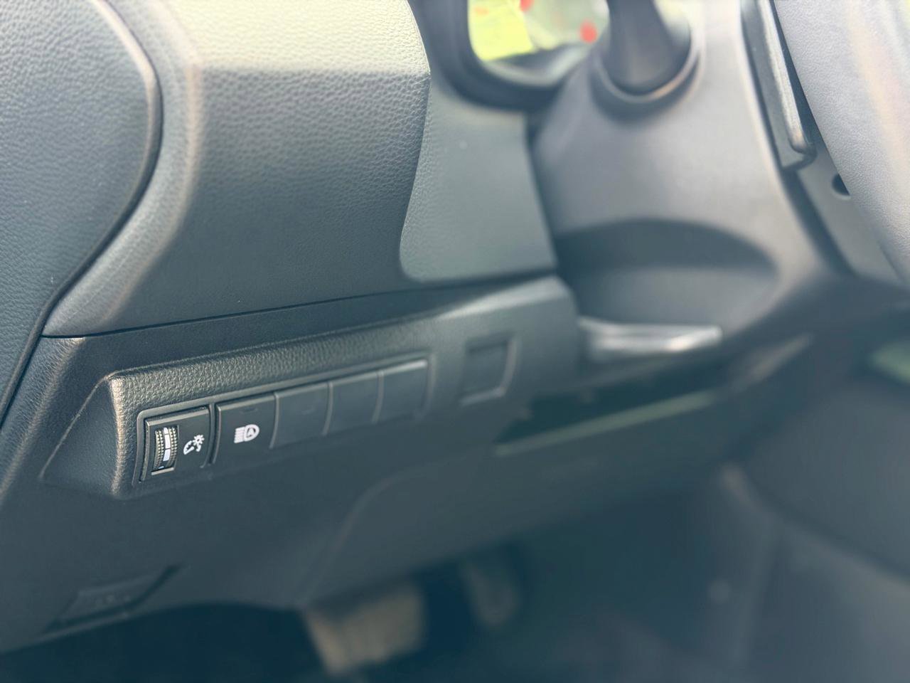 Used 2020 Toyota Corolla SE w/ SE Premium Package image 20