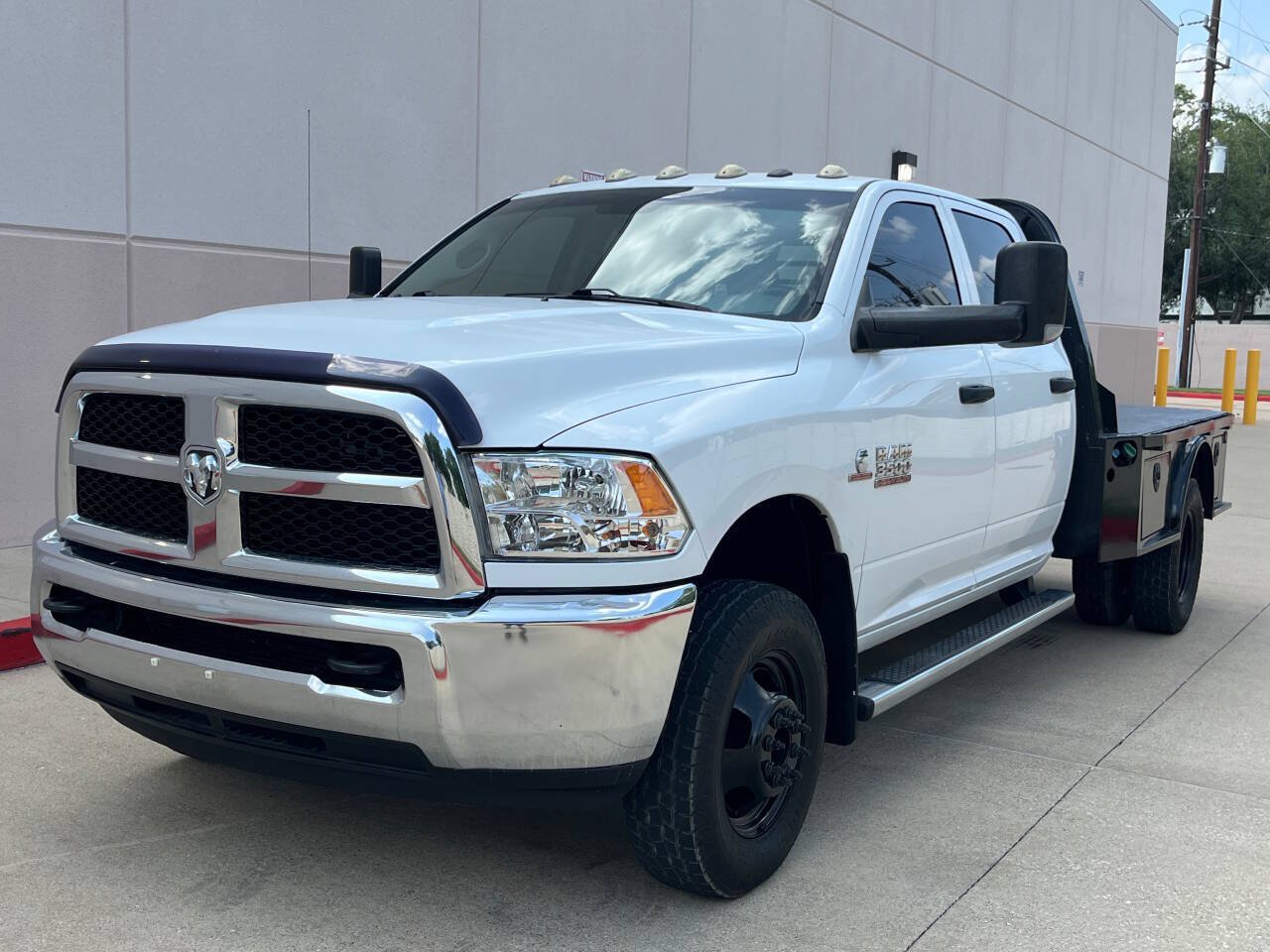 Used 2016 RAM 3500 Tradesman w/ Chrome Appearance Group