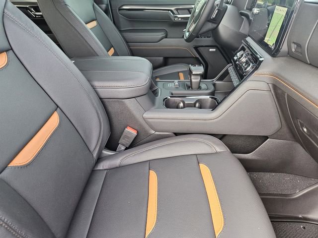 New 2026 GMC Sierra 1500 AT4 w/ AT4 Premium Package image 11