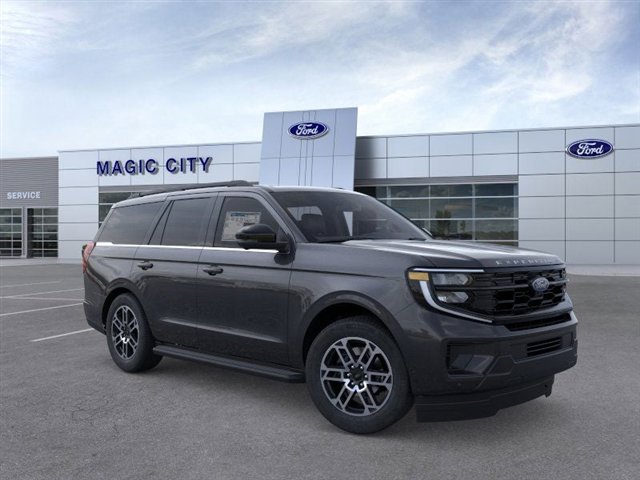 New 2025 Ford Expedition Active image 7