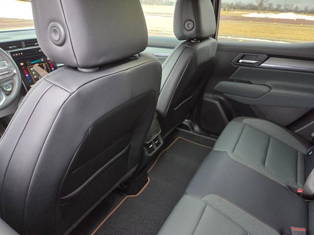 New 2026 GMC Terrain AT4 AWD/4WD image 39