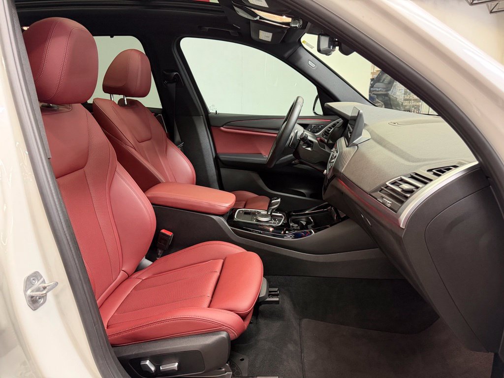 Used 2022 BMW X3 sDrive30i w/ M Sport Package 2 RWD image 10
