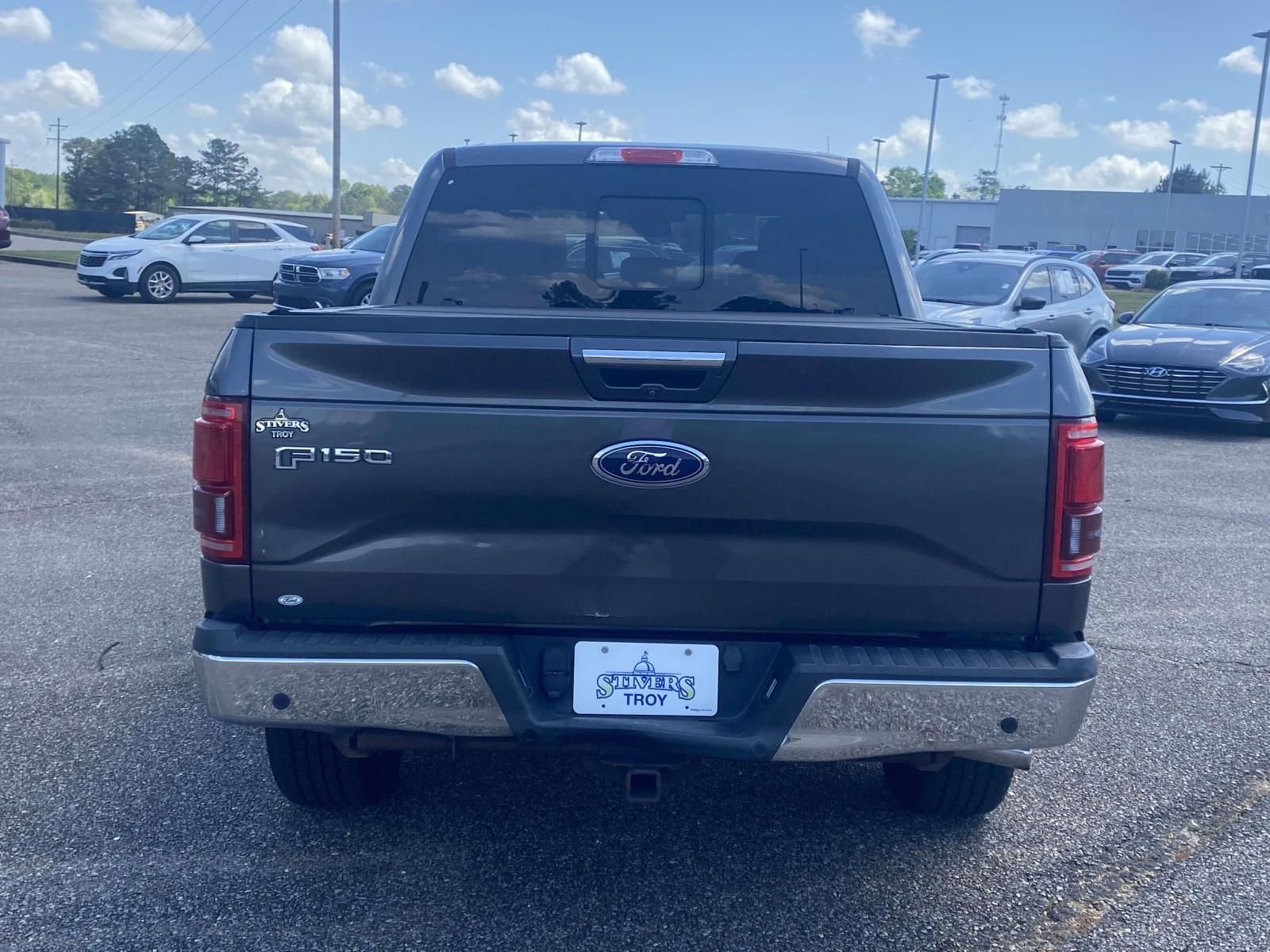 Used 2017 Ford F150 Lariat w/ Equipment Group 502A Luxury image 6
