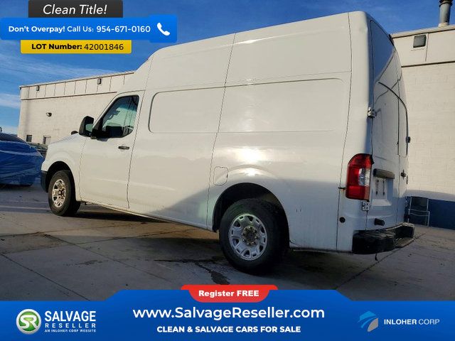 Used 2017 Nissan NV 2500 SV image 3
