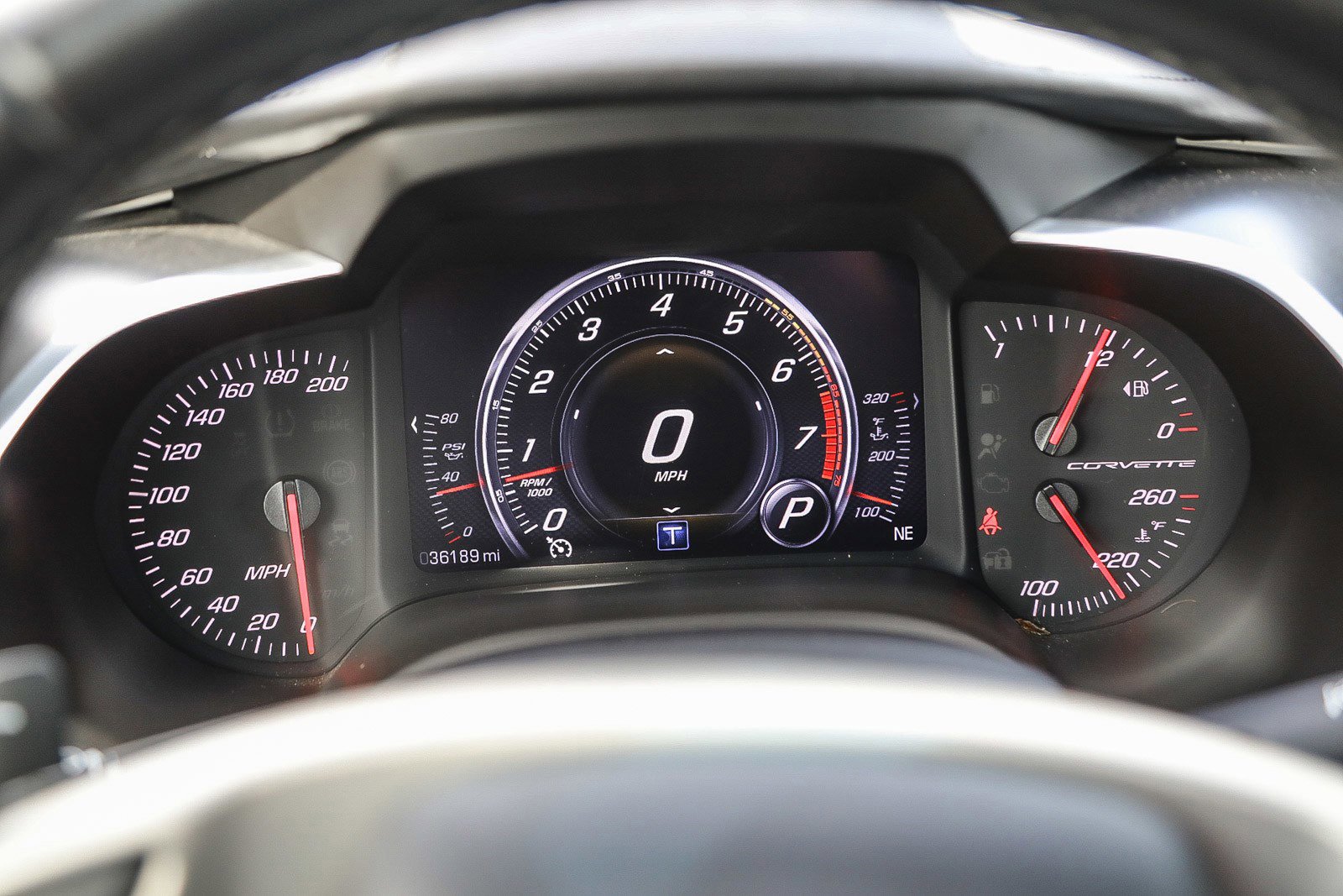 Used 2014 Chevrolet Corvette Stingray Coupe w/ 3LT Preferred Equipment Group image 20