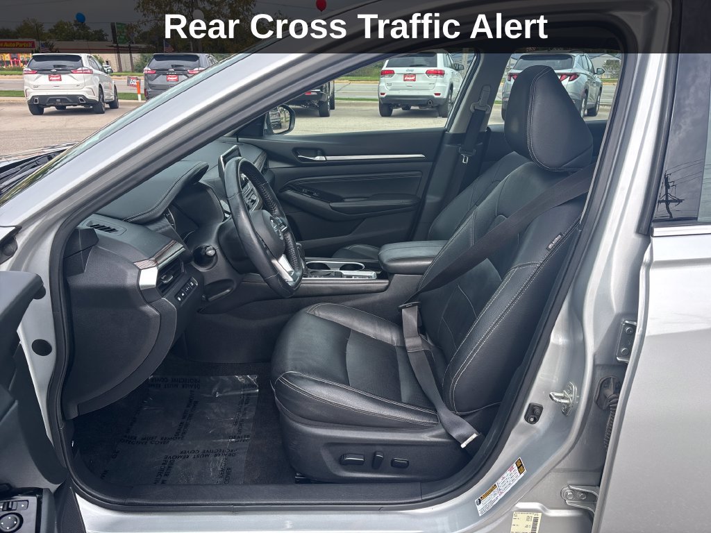 Used 2020 Nissan Altima 2.5 SL FWD image 12