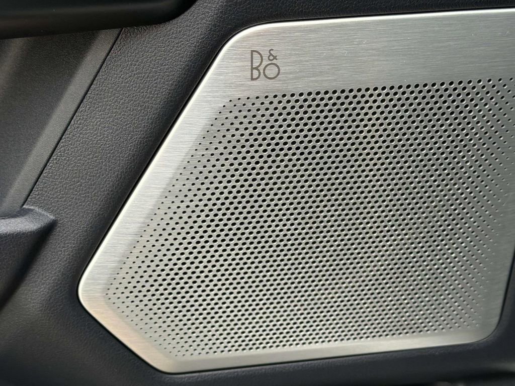 Used 2024 Ford F150 Raptor AWD/4WD image 29