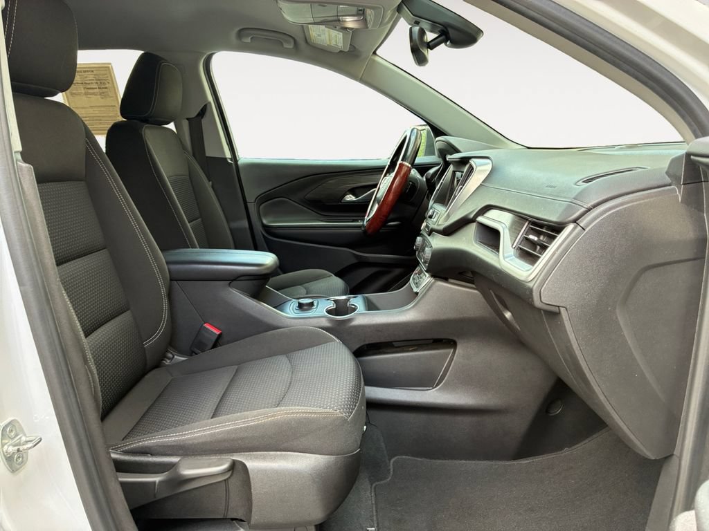 Used 2022 GMC Terrain SLE FWD image 15
