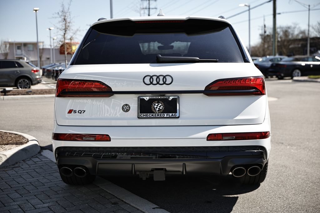 New 2026 Audi SQ7 Premium Plus AWD/4WD image 10