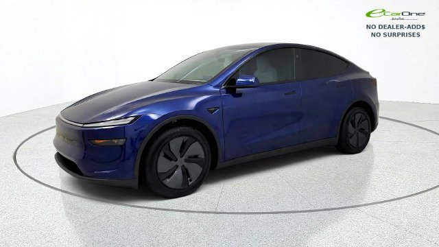 Used 2026 Tesla Model Y AWD image 4