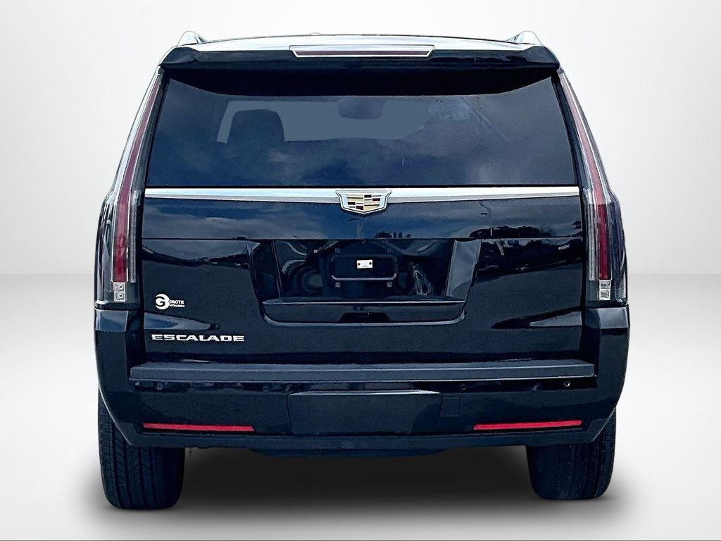 Used 2015 Cadillac Escalade Premium AWD/4WD image 5