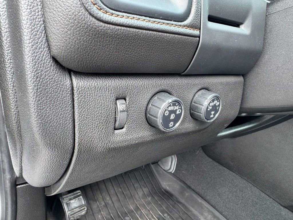 Used 2021 GMC Canyon AT4 w/ Trailering Package AWD/4WD image 16